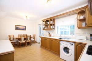 Kitchen/Diner- click for photo gallery